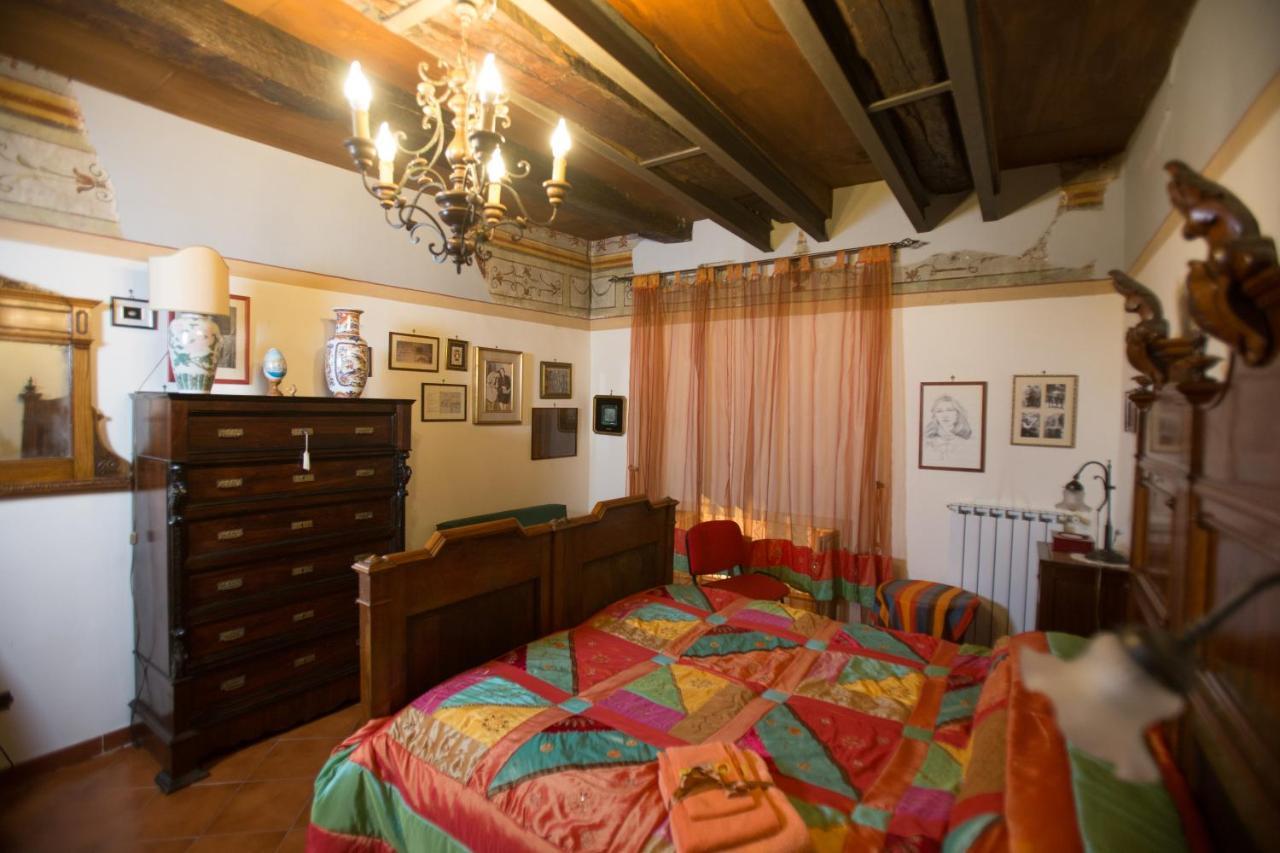 La Via Dei Presepi Bed & Breakfast เนเปิลส์ ภายนอก รูปภาพ