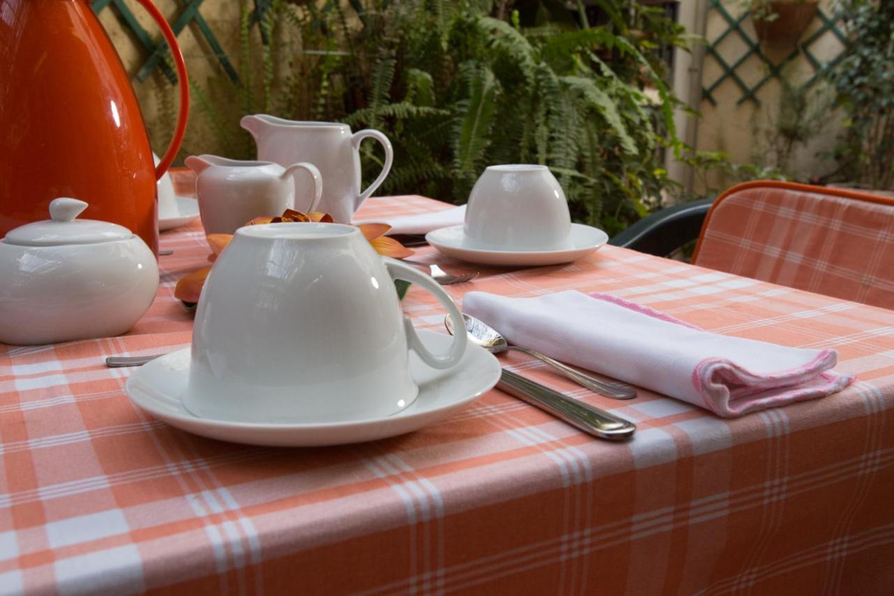 La Via Dei Presepi Bed & Breakfast เนเปิลส์ ภายนอก รูปภาพ